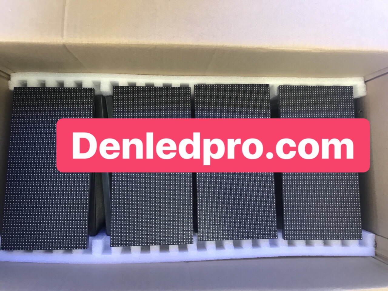 p4-full-color-indoor