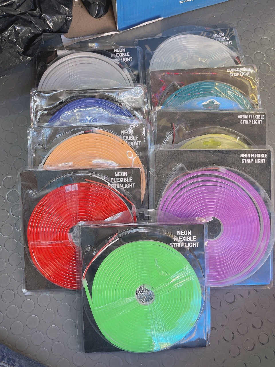 Led neon sign 12v cuá»™n 5m (trắng, vàng, xl,xd , Ä‘á») Led neon sign 12v cuá»™n 5m (trắng, vàng, xl,xd , Ä‘á»)